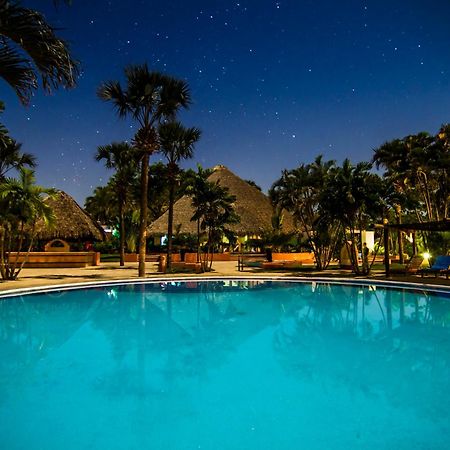 Hotel Soleil Pacifico Chulamar Екстер'єр фото