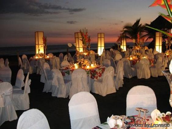 Hotel Soleil Pacifico Chulamar Зручності фото