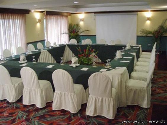 Hotel Soleil Pacifico Chulamar Зручності фото