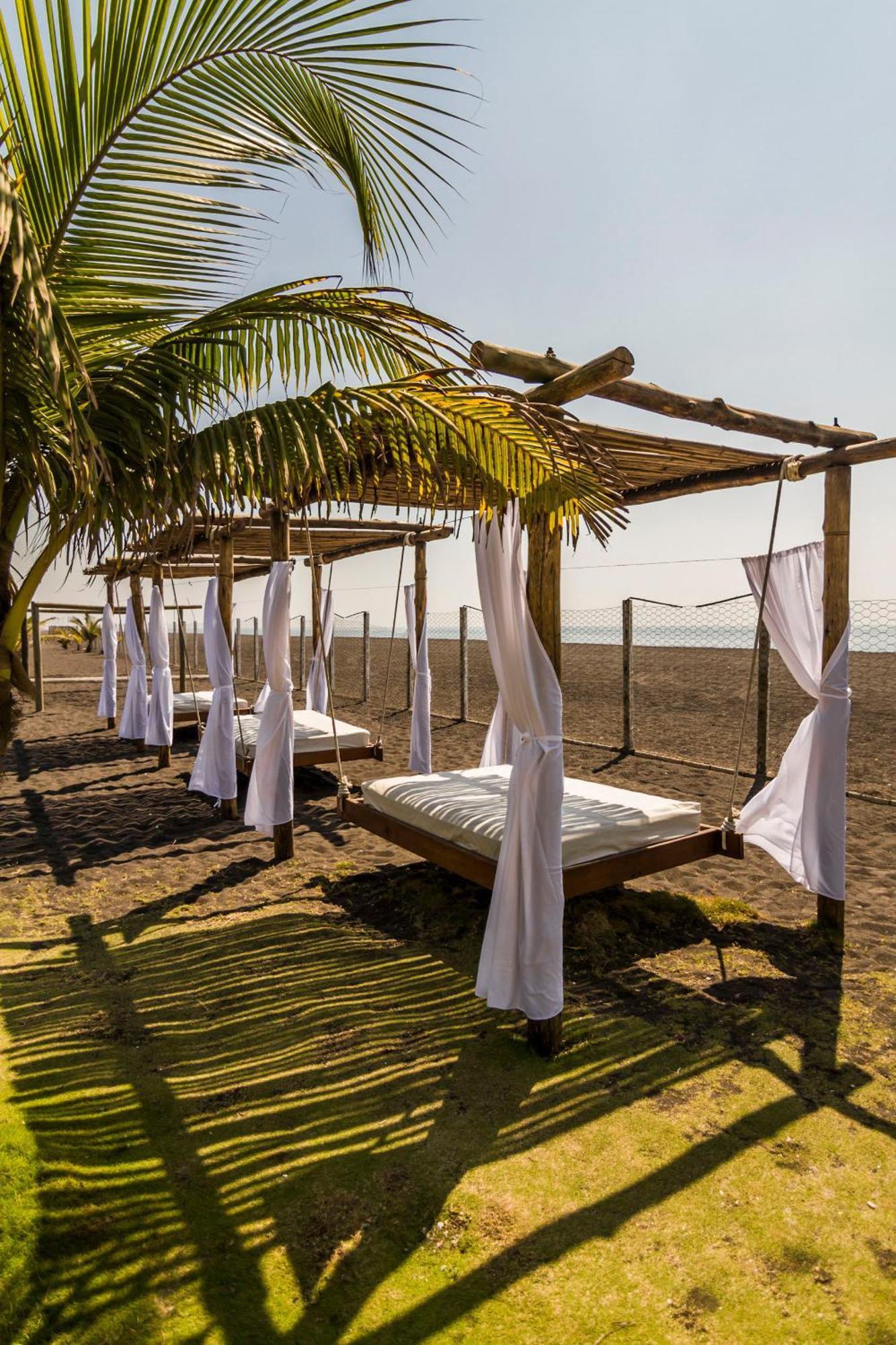 Hotel Soleil Pacifico Chulamar Екстер'єр фото