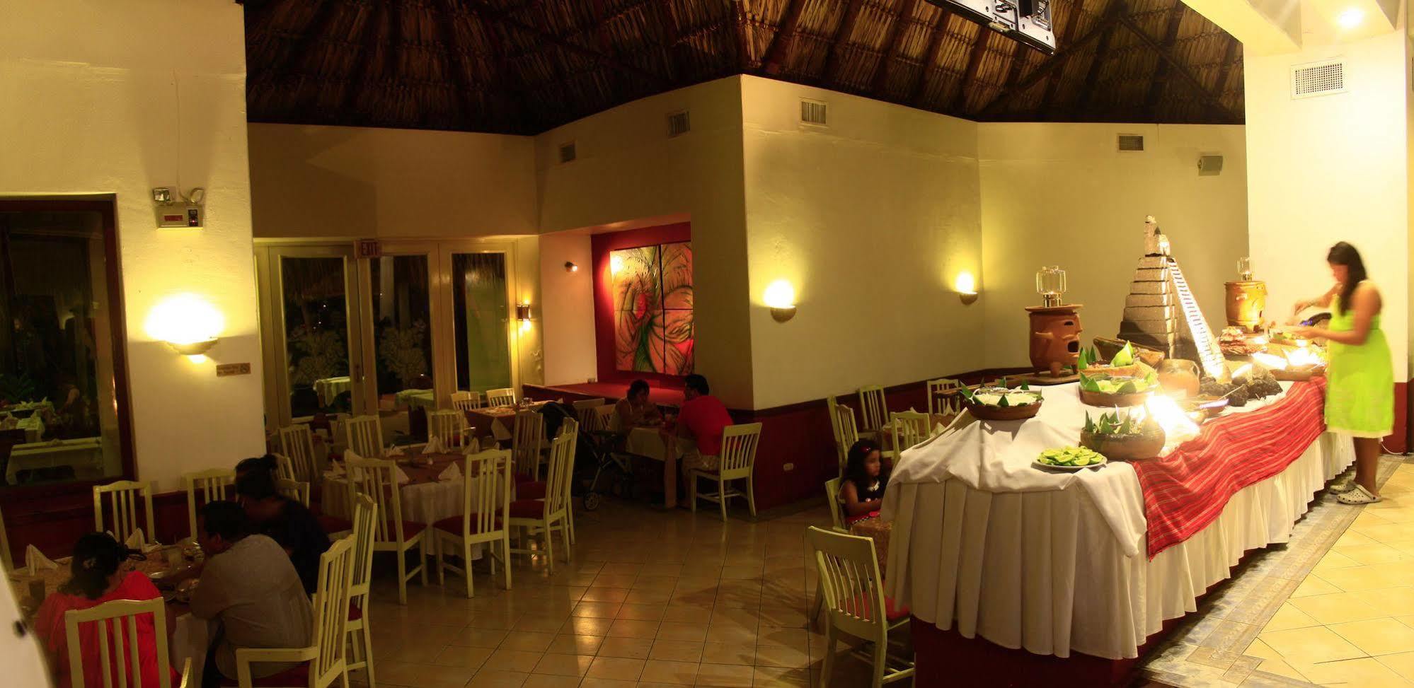 Hotel Soleil Pacifico Chulamar Екстер'єр фото
